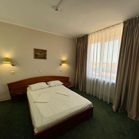 Hotel Aurora Satu Mare Eksteriør billede